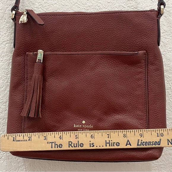 KATE SPADE Port Brown Leather On Purpose Zip Pocket Crossbody Bag - Picture 9 of 16